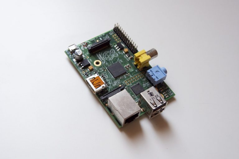 Így lett a Raspberry Pi-ből média center