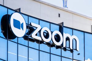 Kamu Zoom-meghívókkal próbálkoznak adatot lopni a csalók