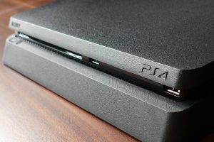 Akciós PS4 miatt kellett feloszlatni a tömeget Franciaországban
