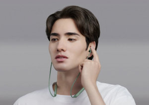 Rengeteg újdonságot tartogat a Huawei FreeLace Pro fülhallgató