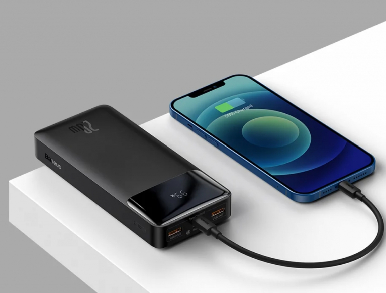 20 000 mAh-s Baseus powerbank 6500 forintért