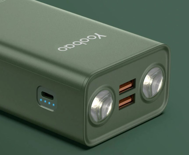 Megérős 30 000 mAh-s powerbank a Yoobaotól