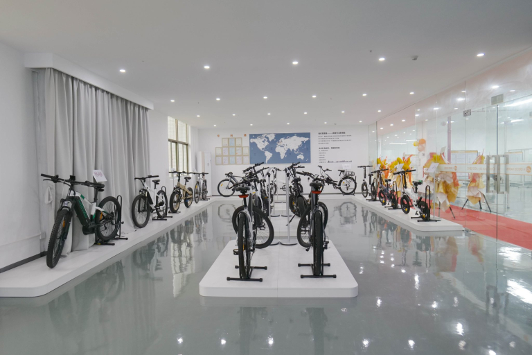 Továbbfejlődött az ADO elektromos bicikliket gyártó márka 6