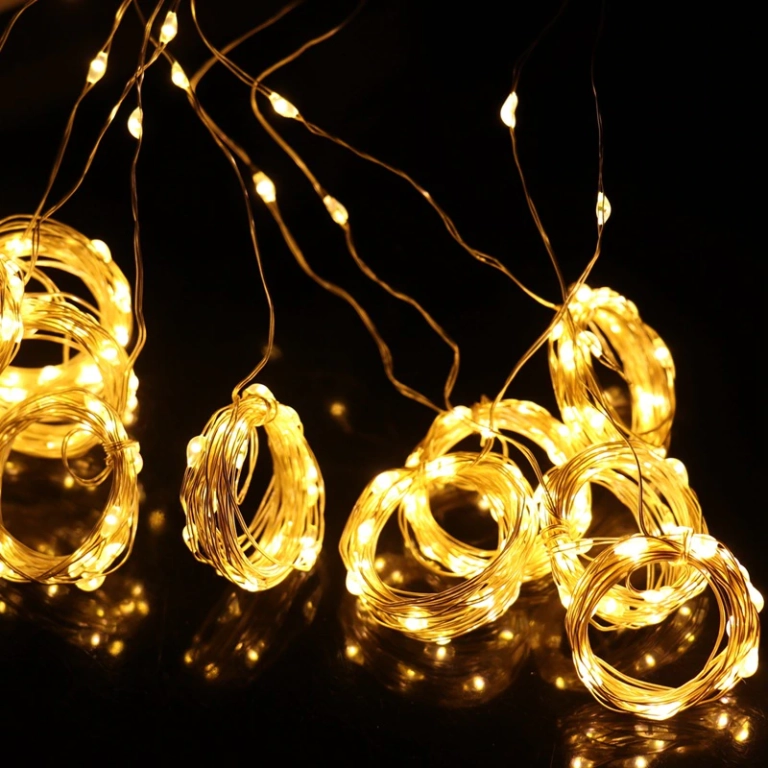 Még nem késő megrendelni a LED fényfüggönyt karácsonyra 9