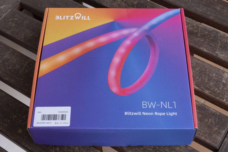 BlitzWill BW-NL1 flexibilis LED-szalag teszt 7