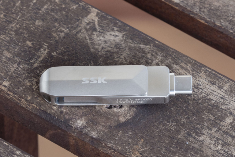 SSK 256 GB-os kétcsatlakozós flash drive teszt 5