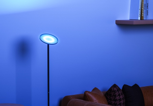 Hátraszaltózott az új és okos BlitzWill állólámpa ára