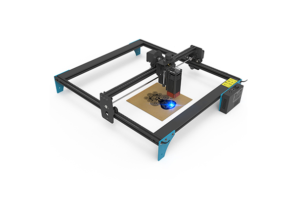 3D nyomtatás és lézergravírozás a menő a Cafagónál 1