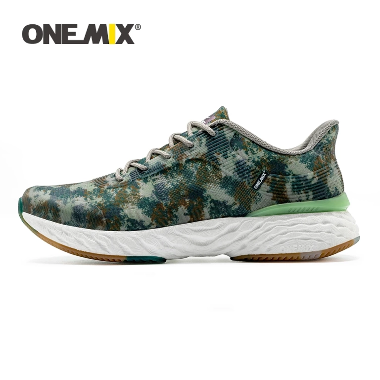 Onemix sneaker többféle színben és méretben 9300 forintért 2