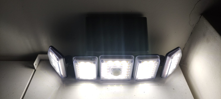 Somoreal SM-OLT2 napelemes kültéri lámpa teszt 14