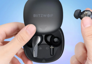 Ismét jó áron kapható a BlitzWolf BW-FYE15 TWS füles