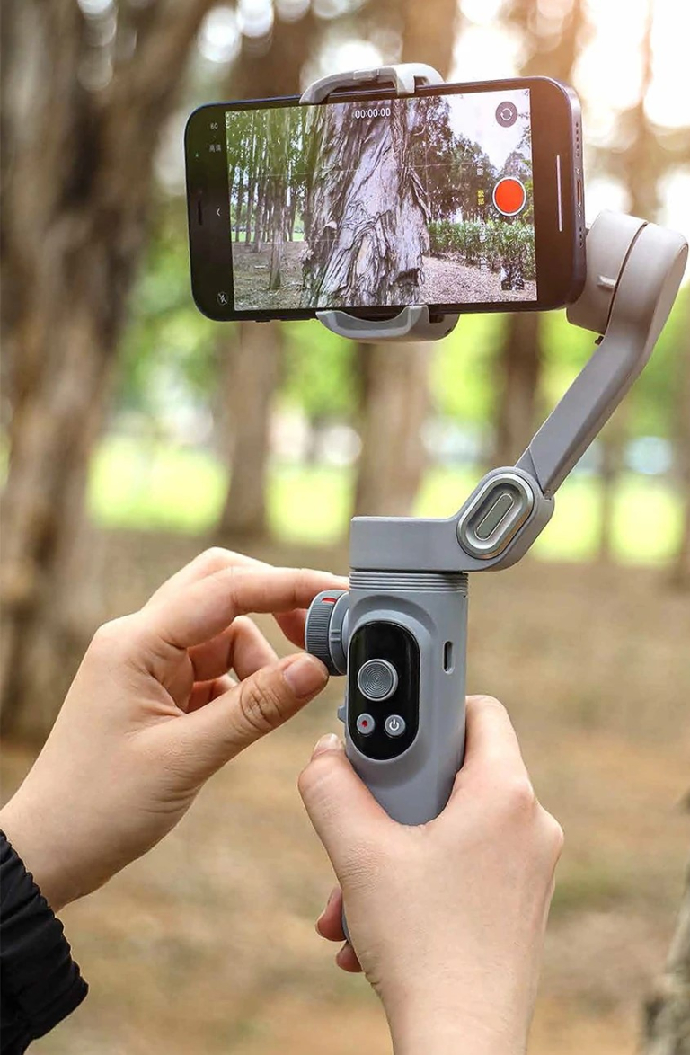 Aochuan Smart X Pro gimbal – rázkódás helyett stabilizálás 3