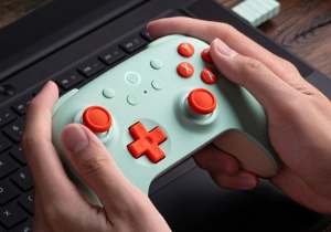 8Bitdo Ultimate 2C kontroller – Vezérlés új színben!