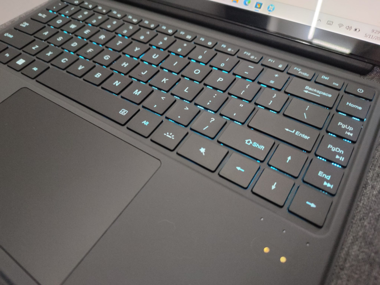 Ninkear T40 2 az 1-ben tablet teszt 17