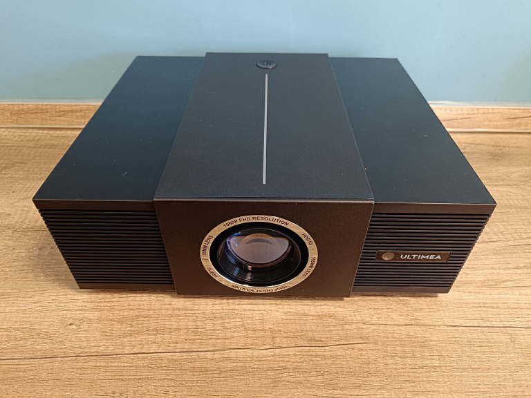 Ultimea Apollo P60 projektor teszt 4