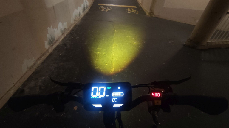 OOTD T10 elektromos roller teszt 51
