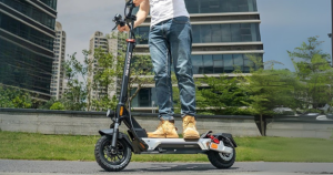 KuKirin M4 Max: Nem roller, ez egy gépállat