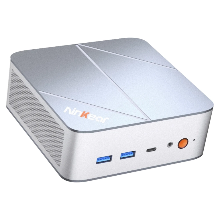 A Ninkear M8 nem gamer PC, de nem is irodai dísz 5