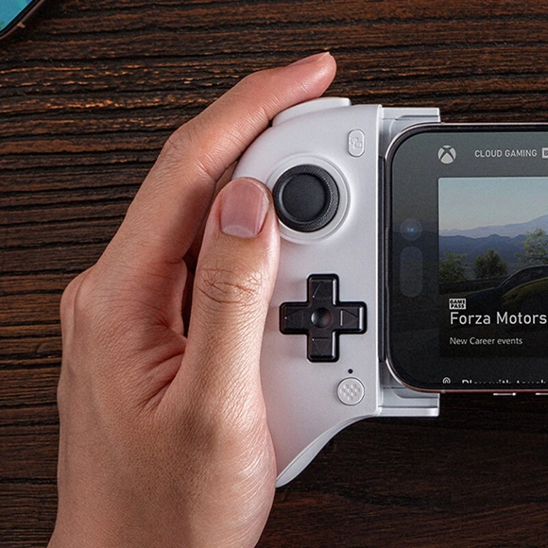 Xbox a zsebben – 8BitDo Ultimate Gamepad mobilra 3