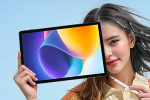 Mega kijelző, mega teljesítmény: Blackview MEGA 8