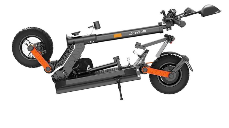 Erő, kényelem és stílus – ezt tudja a Joyor S8E e-roller 2