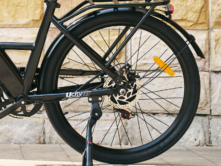 Mutatjuk a legjobb iScooter e-bike-ot városi közlekedéshez 9