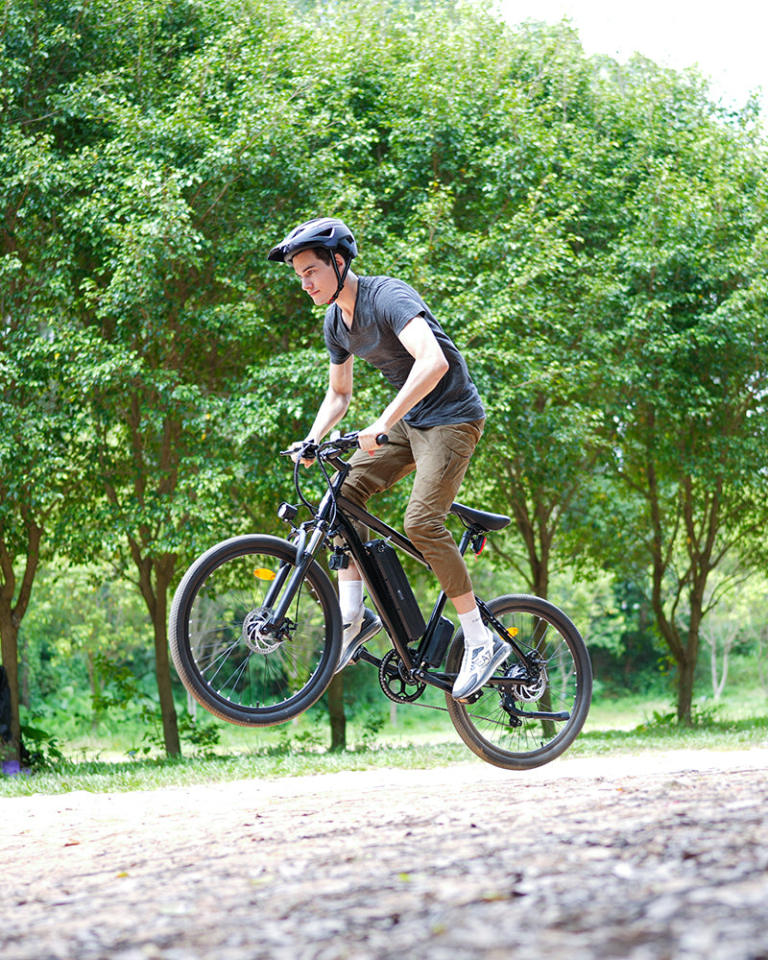 iScooter M10: e-mountain bike, ami tényleg bírja a terepet 6