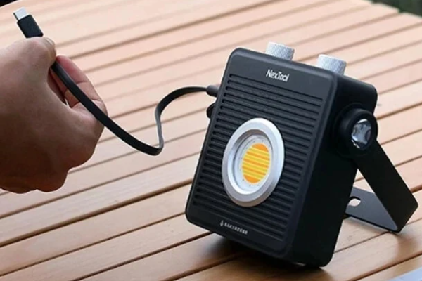 NEXTOOL lámpák kuponnal – Fény és hang a túléléshez 2