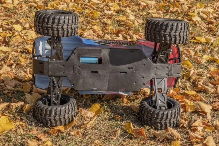 Test de voiture télécommandée ZD Racing Thunder ZMT-10 13