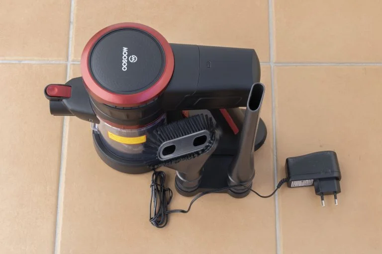 Prueba 17 de la aspiradora vertical Moosoo K4