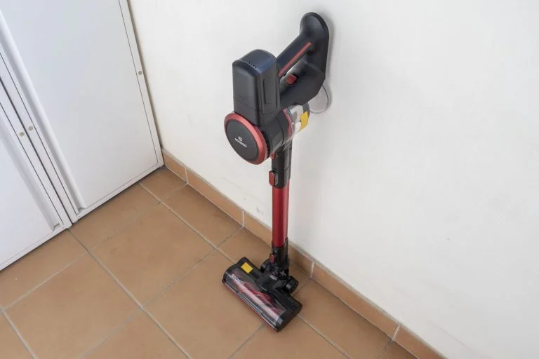 Prueba 17 de la aspiradora vertical Moosoo K5