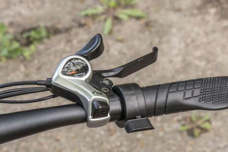 Prueba 26 de bicicleta eléctrica Samebike SY27-FT