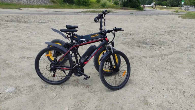 Prueba 26 de bicicleta eléctrica Samebike SY44-FT