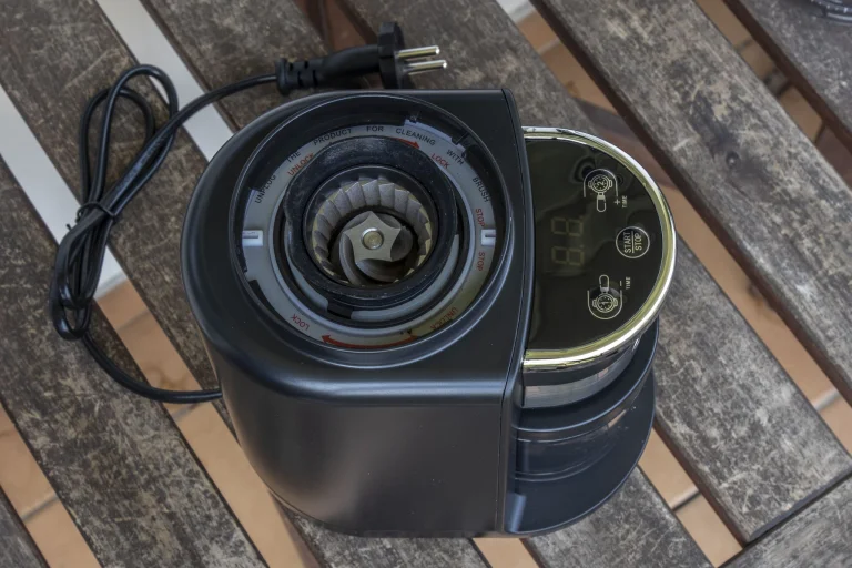 Hibrew G3 conical coffee grinder test 11