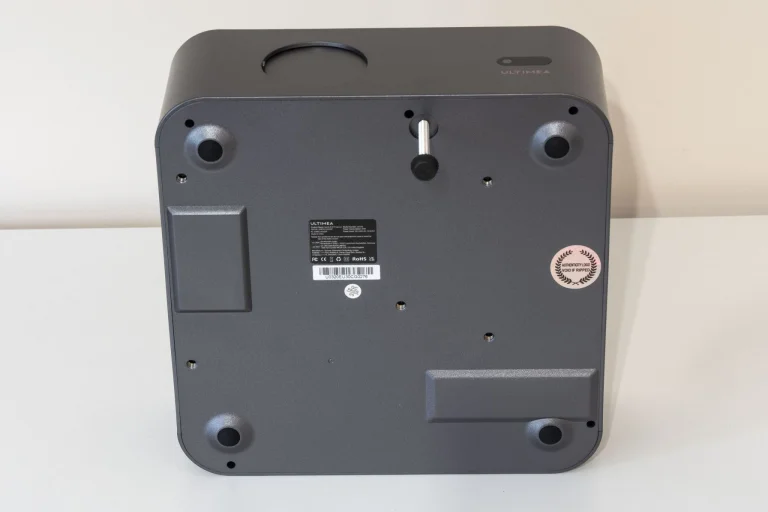 Prueba 40 del proyector Ultimea Apollo P9