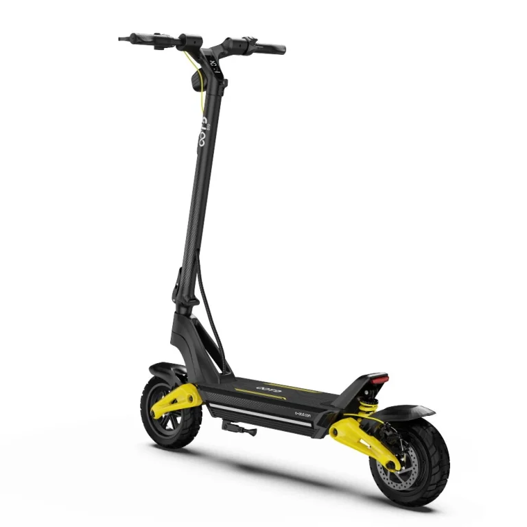 Prueba de scooter eléctrico OOTD S10 40