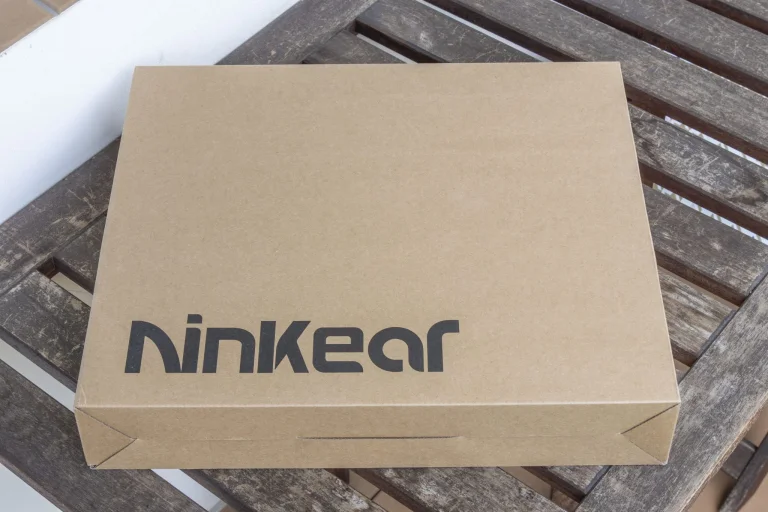 Ninkear N15 Air travel notebook test 16