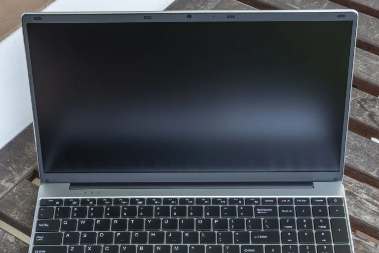 Ninkear N15 Air travel notebook test 5