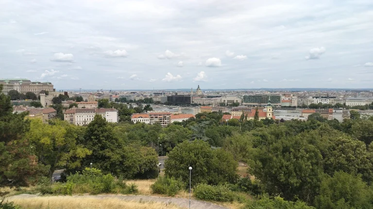 Prueba del teléfono inteligente OnePlus Nord CE4 Lite 5G 59
