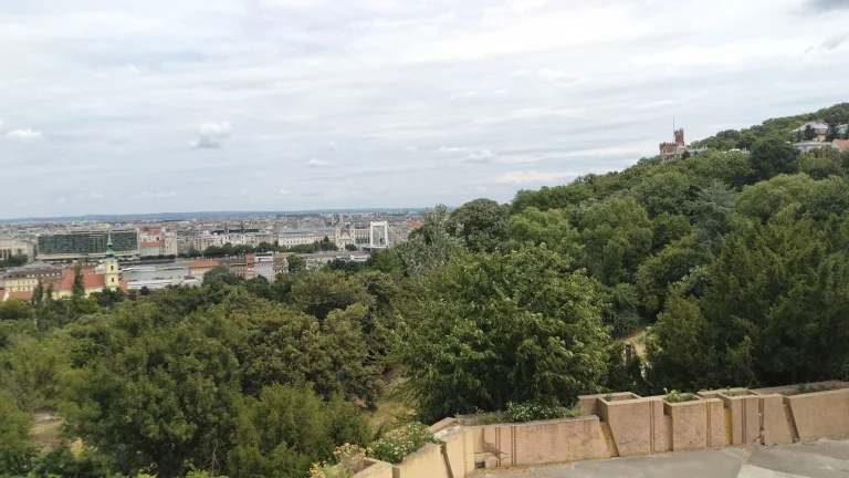 Prueba del teléfono inteligente OnePlus Nord CE4 Lite 5G 60