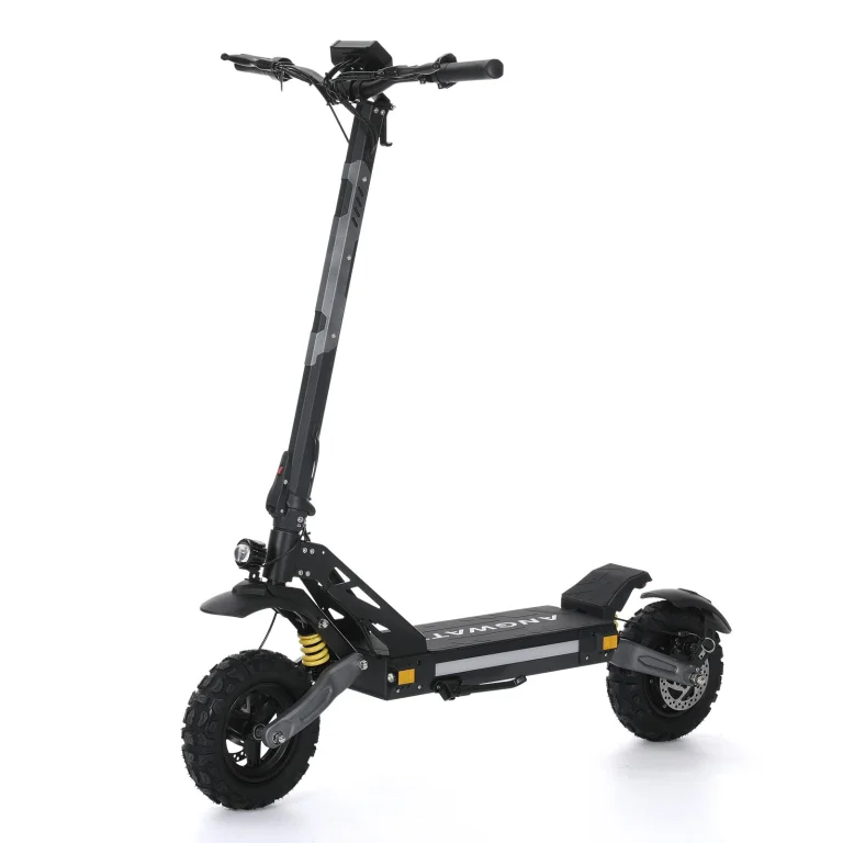 Essai 1 de la trottinette électrique ANGWATT CS35
