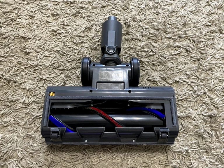 Test 40 de l'aspirateur stationnaire SmartAI P6