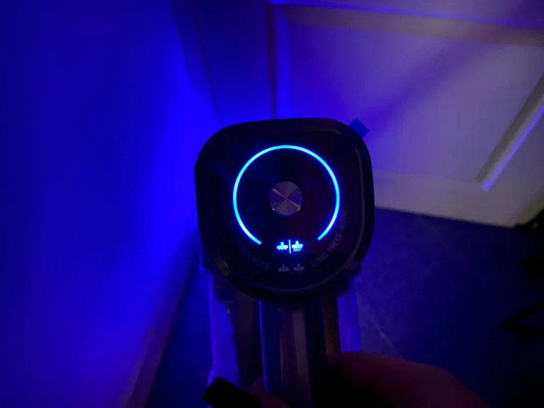 Test 40 de l'aspirateur stationnaire SmartAI P18