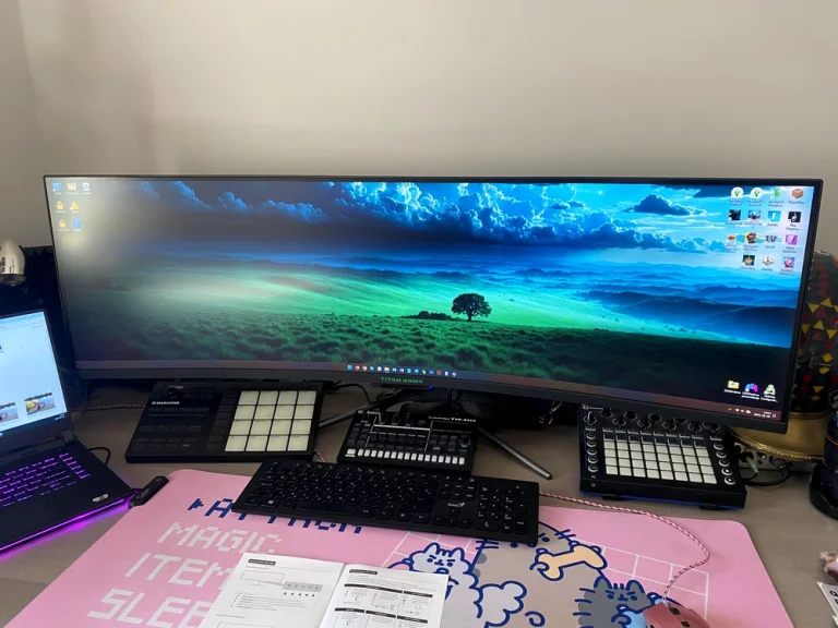 Prueba 49 del monitor gamer Titan Army C2SHC