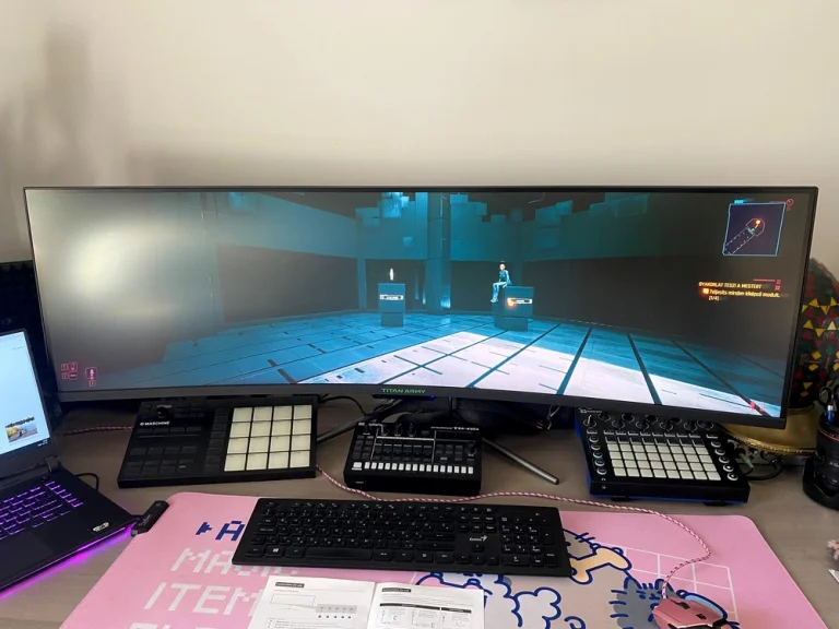 Prueba 49 del monitor gamer Titan Army C24SHC