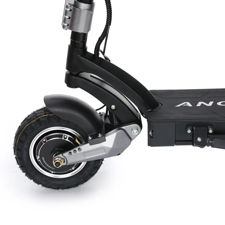 Essai 1 de la trottinette électrique ANGWATT X12