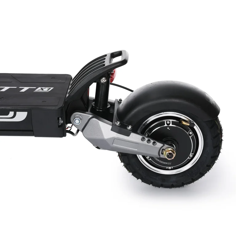Essai 1 de la trottinette électrique ANGWATT X13