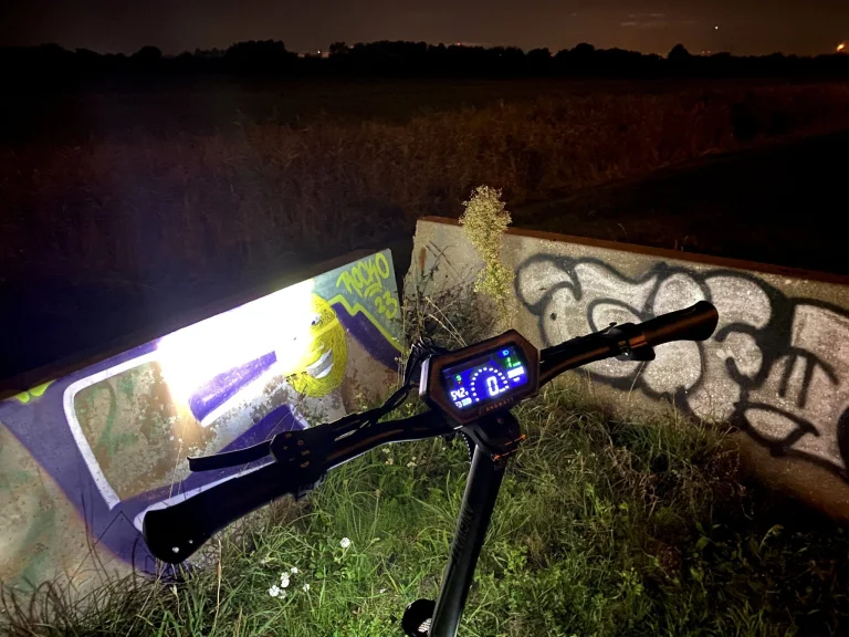 Essai 1 de la trottinette électrique ANGWATT X16