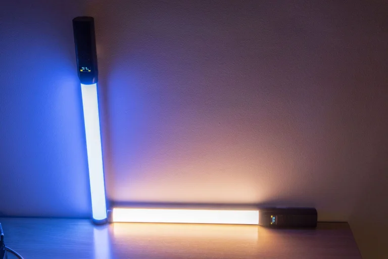 Test de barre lumineuse photo RVB BTFOOR H1/Ulanzi V119 9