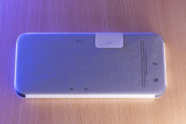 Nothing Phone (2a) Plus test smartphone 7